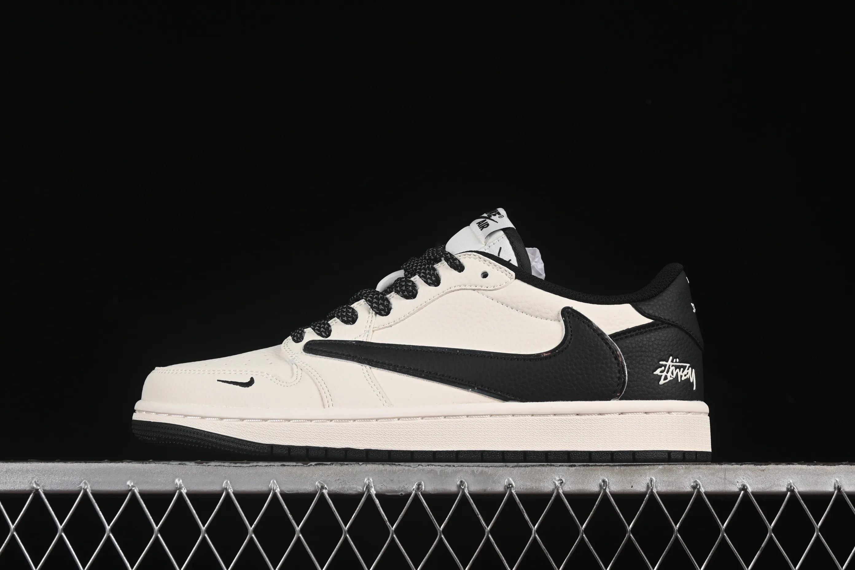All categories Air Jordan Jordan series basketball shoes Air Jordan 1 Low high-end customized low-top sneakers Travis Scott x Fragment Design x Air Jordan 1 Low OG SP AJ1 Joe 1 Stussy joint low-top cultural casual sneakers ST5696-261